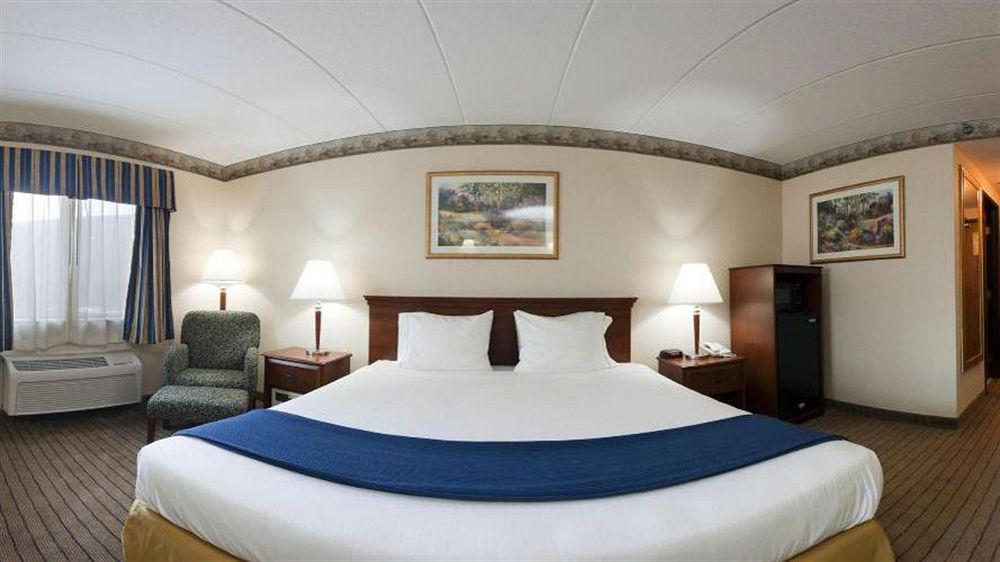 Holiday Inn Express Roseville-St. Paul By Ihg Exterior foto